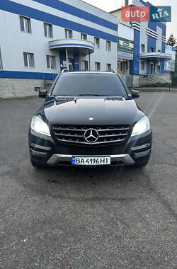 Внедорожник / Кроссовер Mercedes-Benz M-Class 2012 в Кропивницком