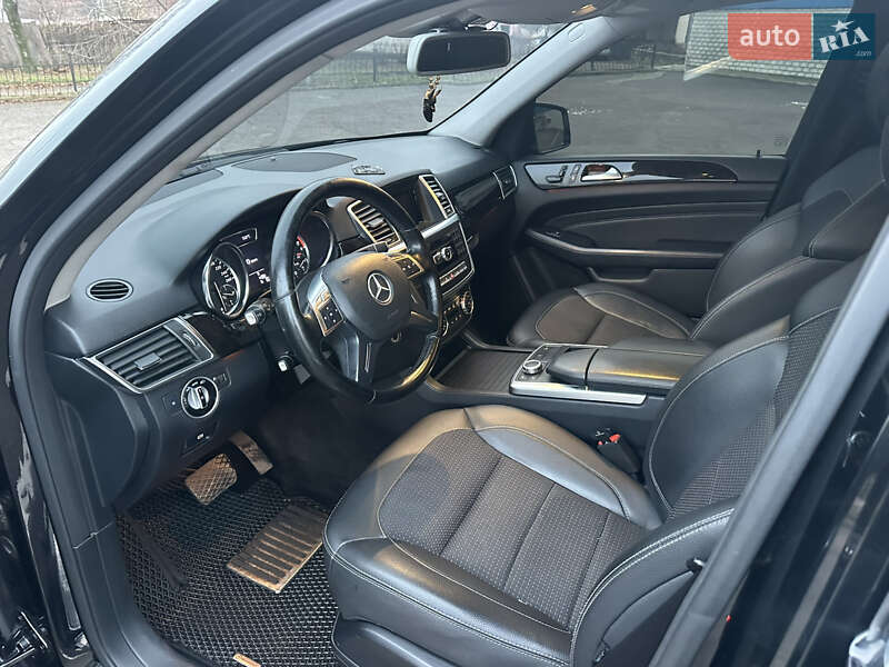 Внедорожник / Кроссовер Mercedes-Benz M-Class 2012 в Кропивницком