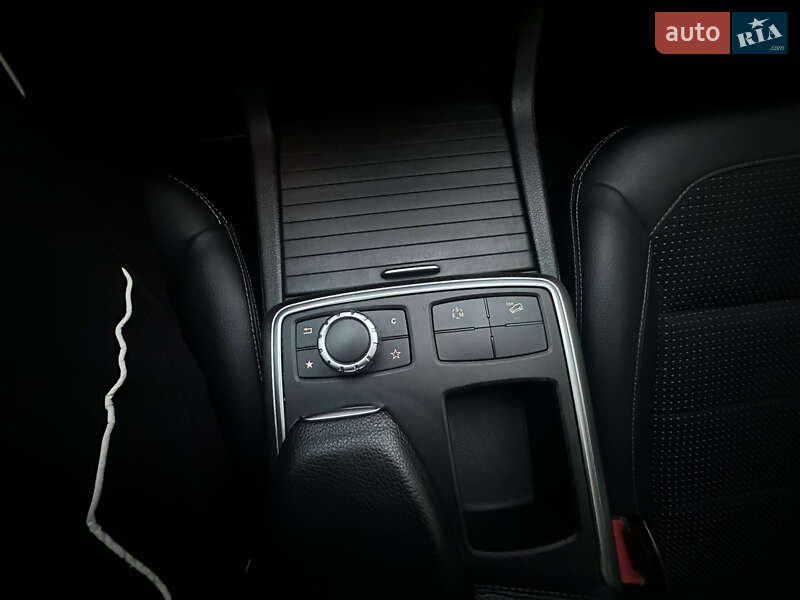 Внедорожник / Кроссовер Mercedes-Benz M-Class 2012 в Кропивницком