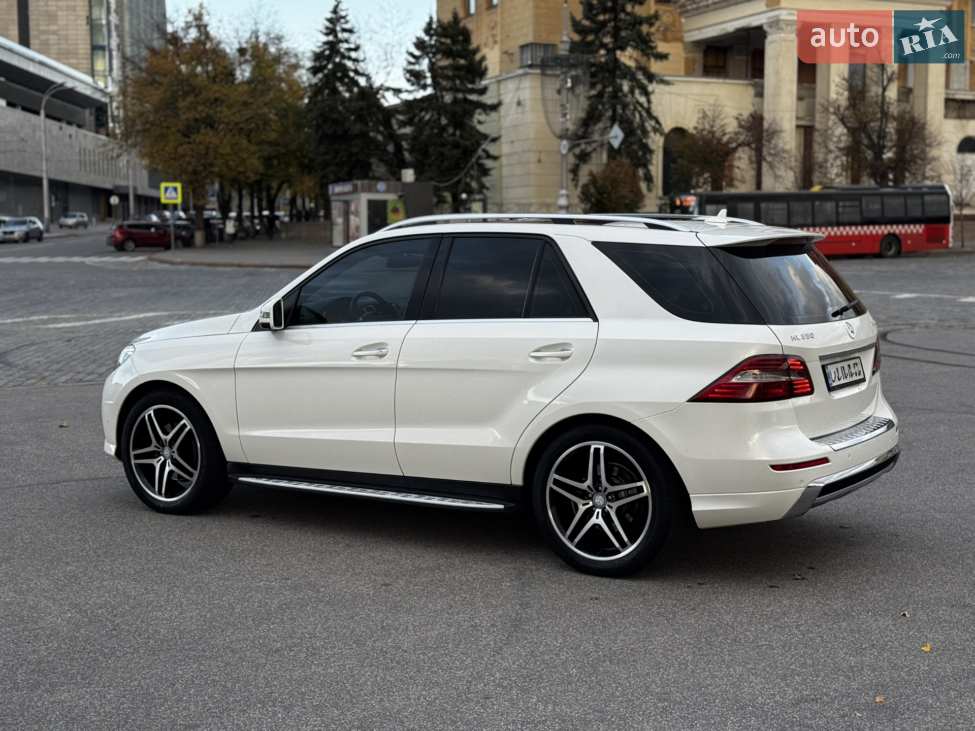 2013 Mercedes-Benz M-klasse - мініатюра 9