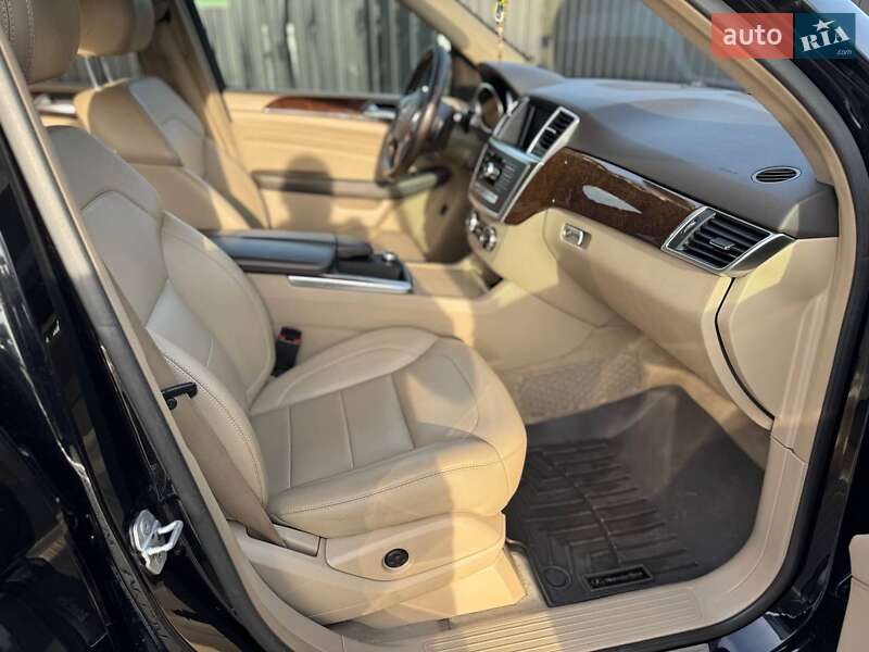 Внедорожник / Кроссовер Mercedes-Benz M-Class 2012 в Днепре