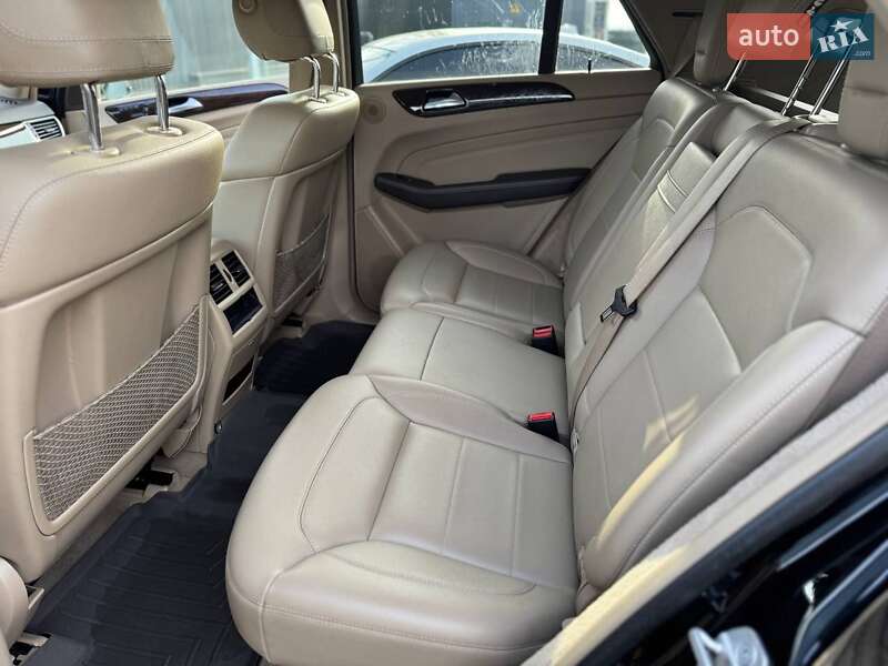 Внедорожник / Кроссовер Mercedes-Benz M-Class 2012 в Днепре