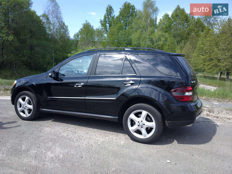 Позашляховик / Кросовер Mercedes-Benz M-Class 2008 в Києві