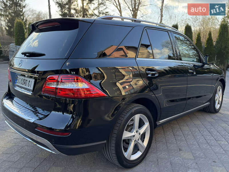 Внедорожник / Кроссовер Mercedes-Benz M-Class 2012 в Тернополе