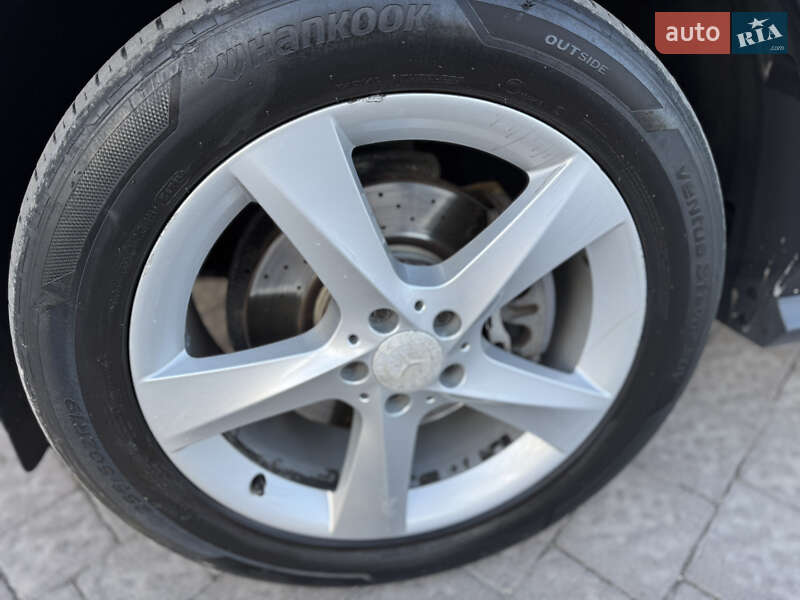 Внедорожник / Кроссовер Mercedes-Benz M-Class 2012 в Тернополе