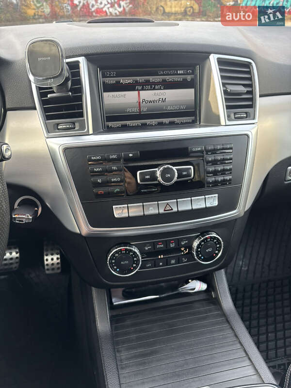 Внедорожник / Кроссовер Mercedes-Benz M-Class 2013 в Харькове