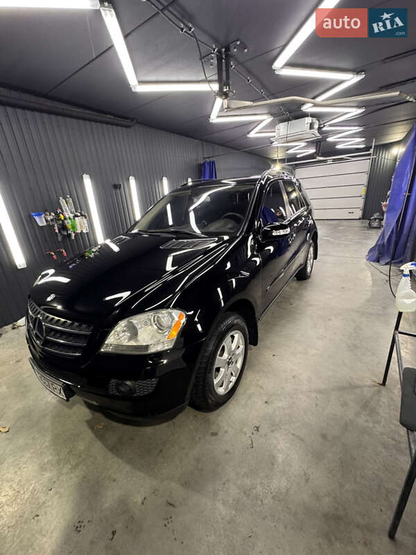 Mercedes-Benz M-Class 2007