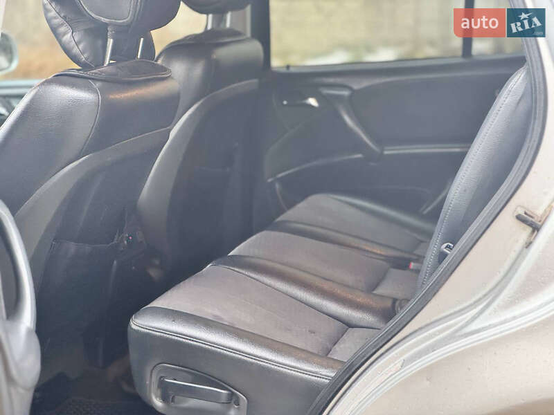 Позашляховик / Кросовер Mercedes-Benz M-Class 2001 в Рахові фото 10 Позашляховик / Кросовер Mercedes-Benz M-Class 2001 в Рахові