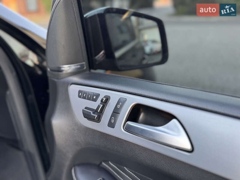 Внедорожник / Кроссовер Mercedes-Benz M-Class 2012 в Львове