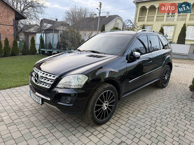 Mercedes-Benz M-Class 2008