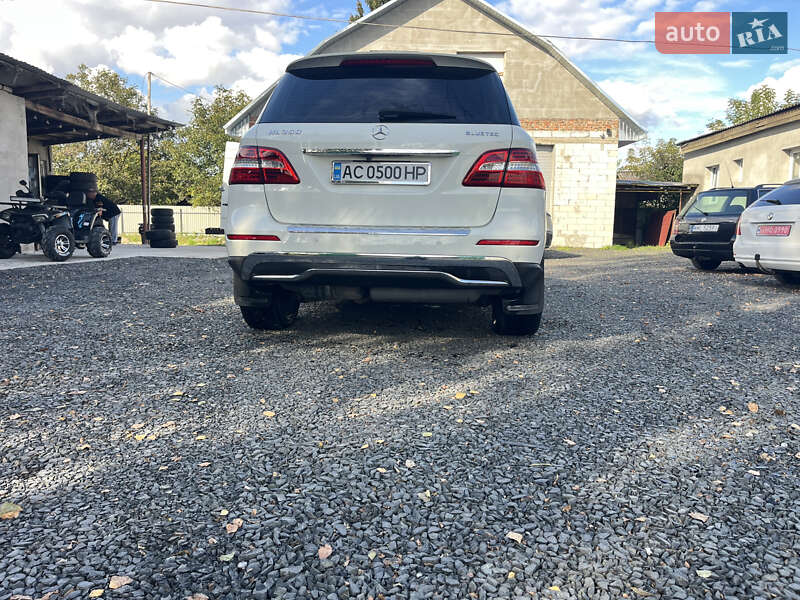 Внедорожник / Кроссовер Mercedes-Benz M-Class 2013 в Камне-Каширском фото 9 Внедорожник / Кроссовер Mercedes-Benz M-Class 2013 в Камне-Каширском