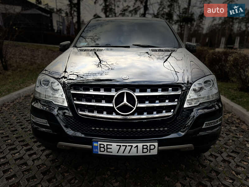 Внедорожник / Кроссовер Mercedes-Benz M-Class 2008 в Буче