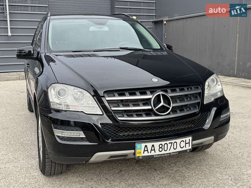 Позашляховик / Кросовер Mercedes-Benz M-Class 2011 в Києві фото 42 Позашляховик / Кросовер Mercedes-Benz M-Class 2011 в Києві