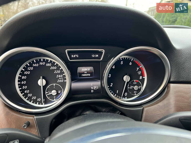 Позашляховик / Кросовер Mercedes-Benz M-Class 2014 в Києві