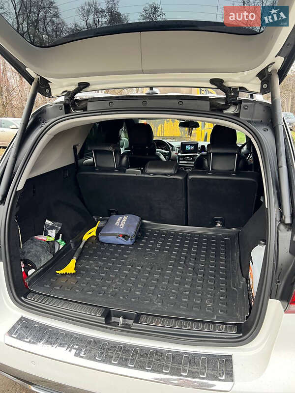 Позашляховик / Кросовер Mercedes-Benz M-Class 2014 в Києві