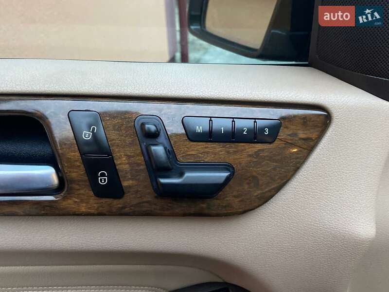 Внедорожник / Кроссовер Mercedes-Benz M-Class 2012 в Дубно