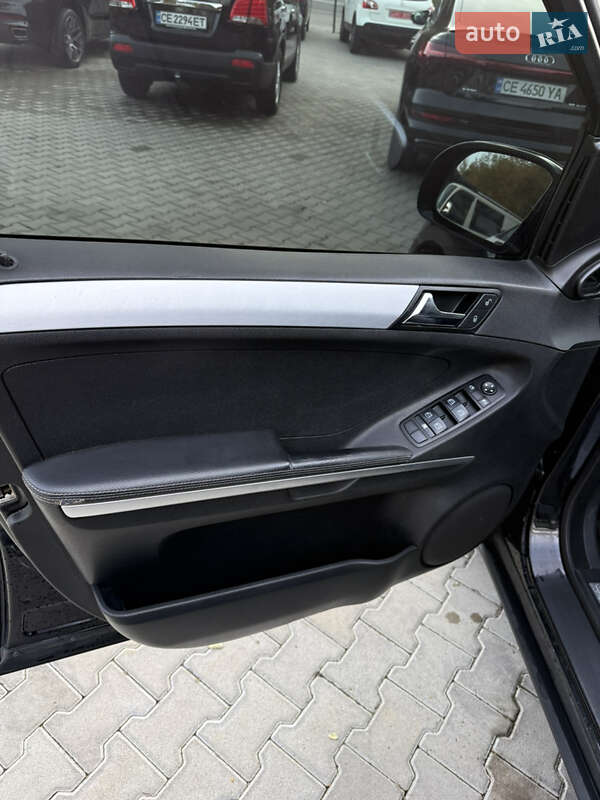 Позашляховик / Кросовер Mercedes-Benz M-Class 2006 в Чернівцях