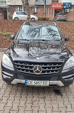 Внедорожник / Кроссовер Mercedes-Benz M-Class 2012 в Черновцах