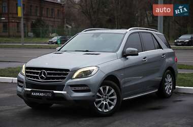 Внедорожник / Кроссовер Mercedes-Benz M-Class 2012 в Харькове