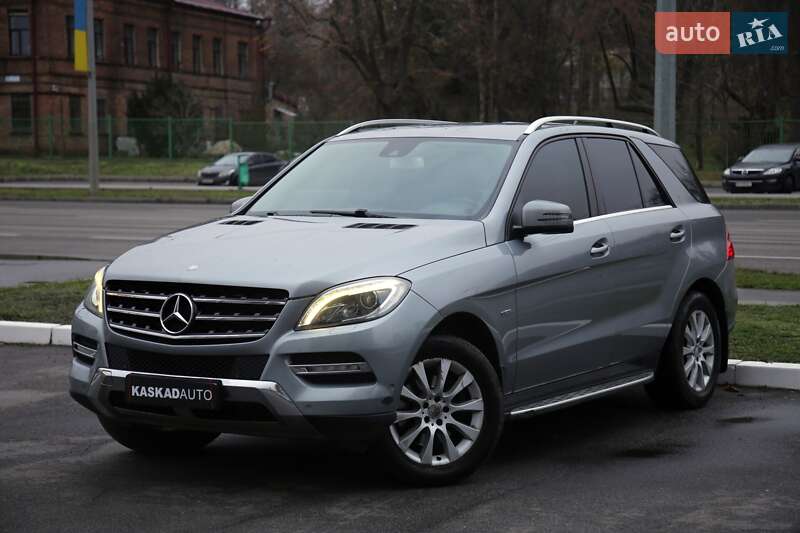 Mercedes-Benz M-Class 2012