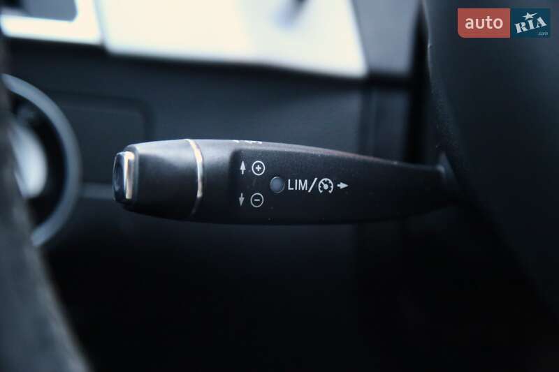 Позашляховик / Кросовер Mercedes-Benz M-Class 2012 в Харкові