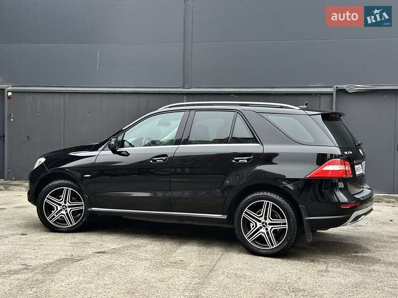 Позашляховик / Кросовер Mercedes-Benz M-Class 2012 в Києві фото 13 Позашляховик / Кросовер Mercedes-Benz M-Class 2012 в Києві