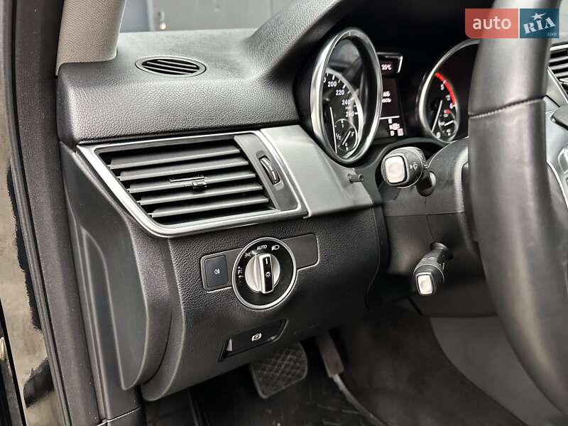 Позашляховик / Кросовер Mercedes-Benz M-Class 2012 в Києві фото 30 Позашляховик / Кросовер Mercedes-Benz M-Class 2012 в Києві