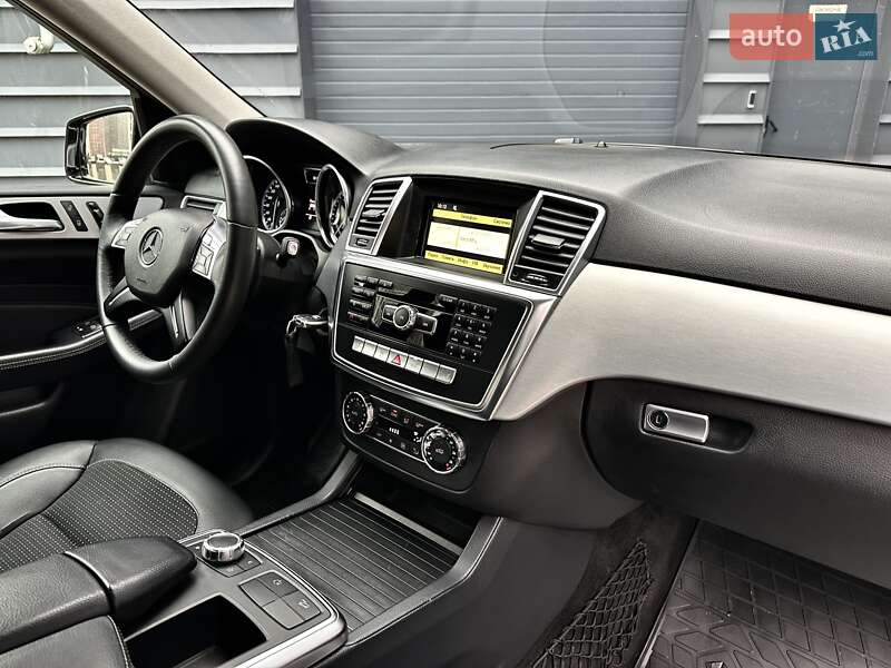 Позашляховик / Кросовер Mercedes-Benz M-Class 2012 в Києві фото 43 Позашляховик / Кросовер Mercedes-Benz M-Class 2012 в Києві