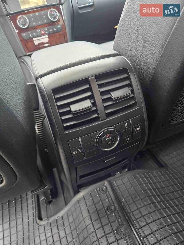 Позашляховик / Кросовер Mercedes-Benz M-Class 2009 в Хмельницькому