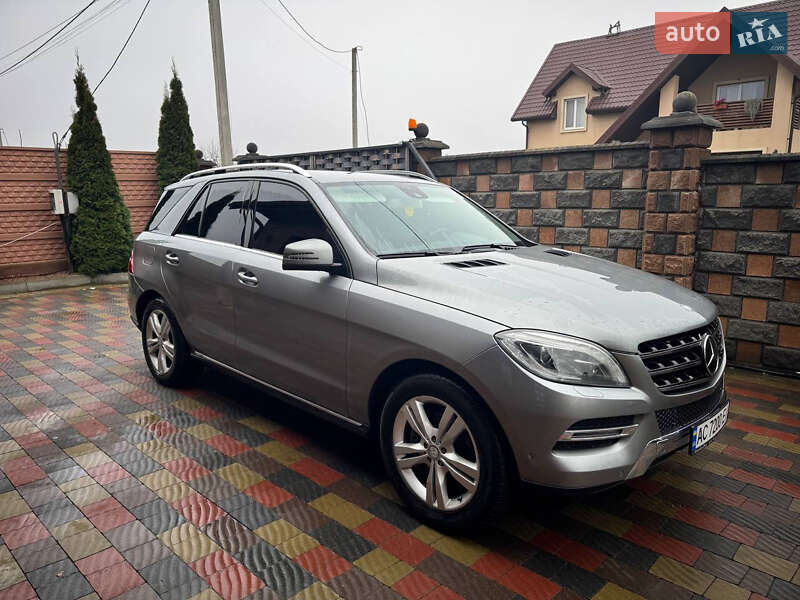 Внедорожник / Кроссовер Mercedes-Benz M-Class 2013 в Луцке фото 7 Внедорожник / Кроссовер Mercedes-Benz M-Class 2013 в Луцке