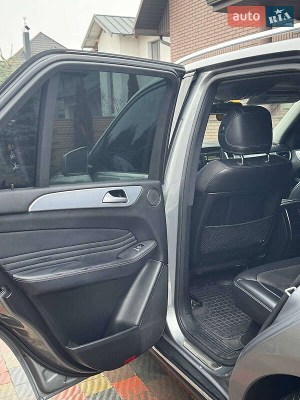 Внедорожник / Кроссовер Mercedes-Benz M-Class 2013 в Луцке фото 24 Внедорожник / Кроссовер Mercedes-Benz M-Class 2013 в Луцке