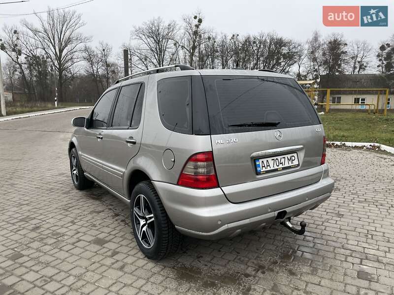 Позашляховик / Кросовер Mercedes-Benz M-Class 2005 в Шишаках