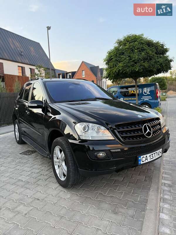 Позашляховик / Кросовер Mercedes-Benz M-Class 2006 в Умані фото 9 Позашляховик / Кросовер Mercedes-Benz M-Class 2006 в Умані