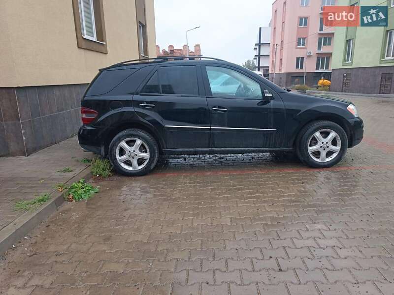 Внедорожник / Кроссовер Mercedes-Benz M-Class 2008 в Черновцах фото 4 Внедорожник / Кроссовер Mercedes-Benz M-Class 2008 в Черновцах