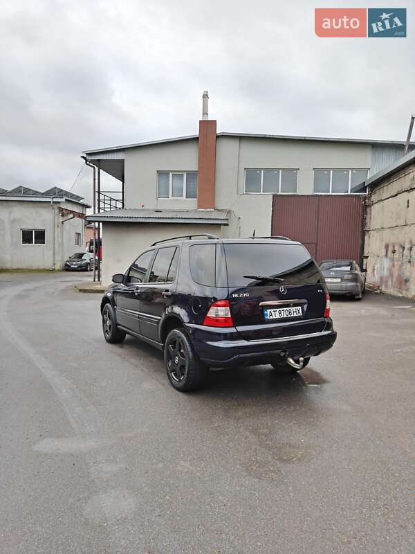 Внедорожник / Кроссовер Mercedes-Benz M-Class 2004 в Калуше