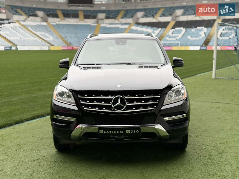Позашляховик / Кросовер Mercedes-Benz M-Class 2012 в Одесі