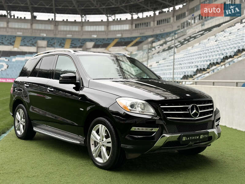 Позашляховик / Кросовер Mercedes-Benz M-Class 2012 в Одесі