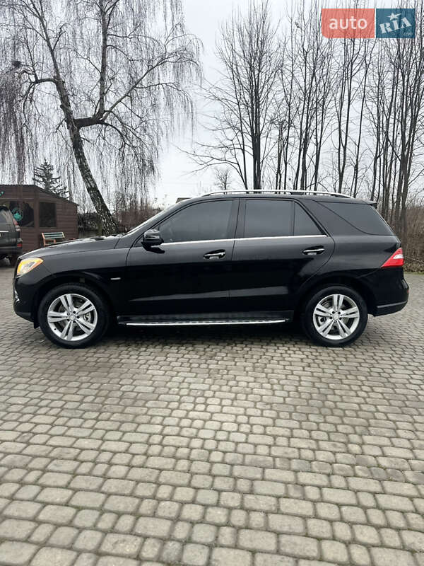 Внедорожник / Кроссовер Mercedes-Benz M-Class 2012 в Ильинцах