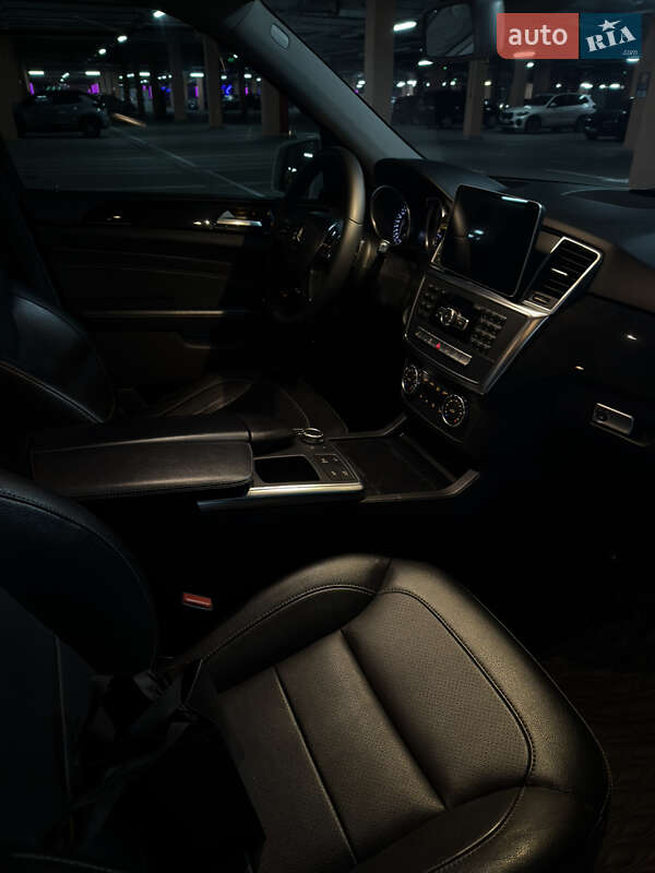 Внедорожник / Кроссовер Mercedes-Benz M-Class 2013 в Киеве фото 12 Внедорожник / Кроссовер Mercedes-Benz M-Class 2013 в Киеве