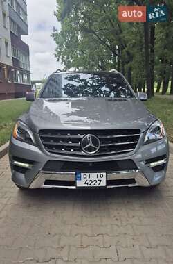 Позашляховик / Кросовер Mercedes-Benz M-Class 2015 в Полтаві