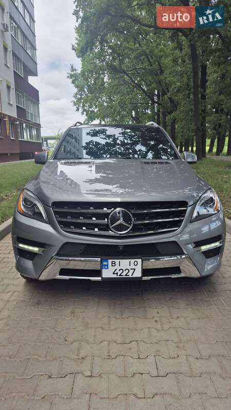 Mercedes-Benz M-Class 2015