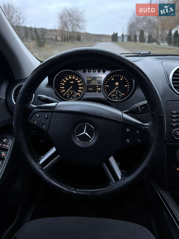 Внедорожник / Кроссовер Mercedes-Benz M-Class 2007 в Черновцах фото 68 Внедорожник / Кроссовер Mercedes-Benz M-Class 2007 в Черновцах