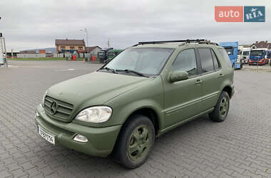 Позашляховик / Кросовер Mercedes-Benz M-Class 2002 в Чернівцях
