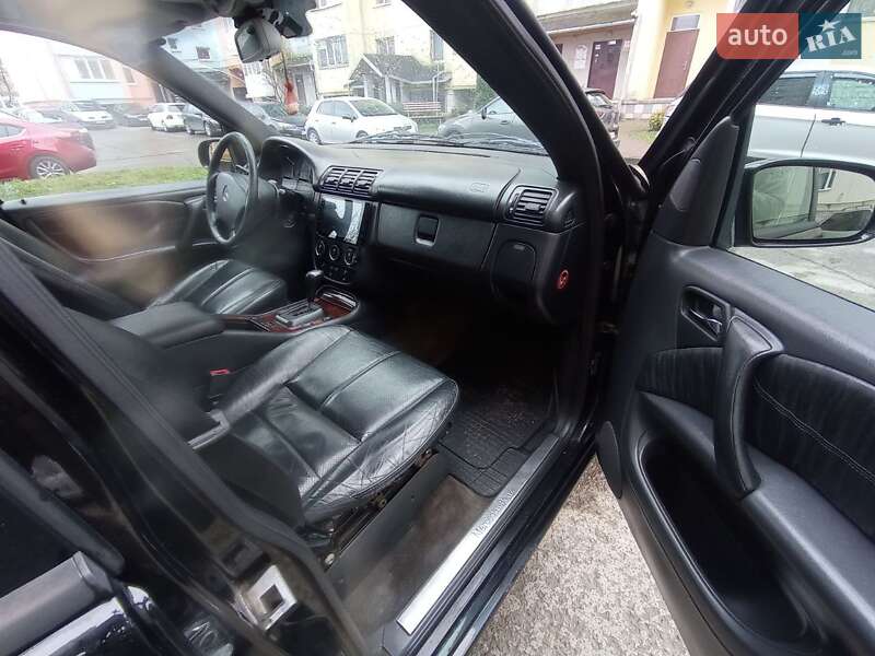 Внедорожник / Кроссовер Mercedes-Benz M-Class 2002 в Черновцах