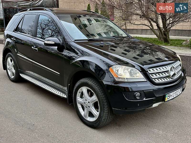 Позашляховик / Кросовер Mercedes-Benz M-Class 2008 в Одесі
