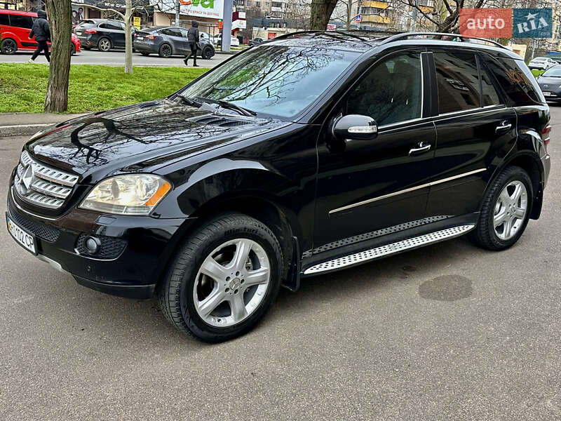 Позашляховик / Кросовер Mercedes-Benz M-Class 2008 в Одесі