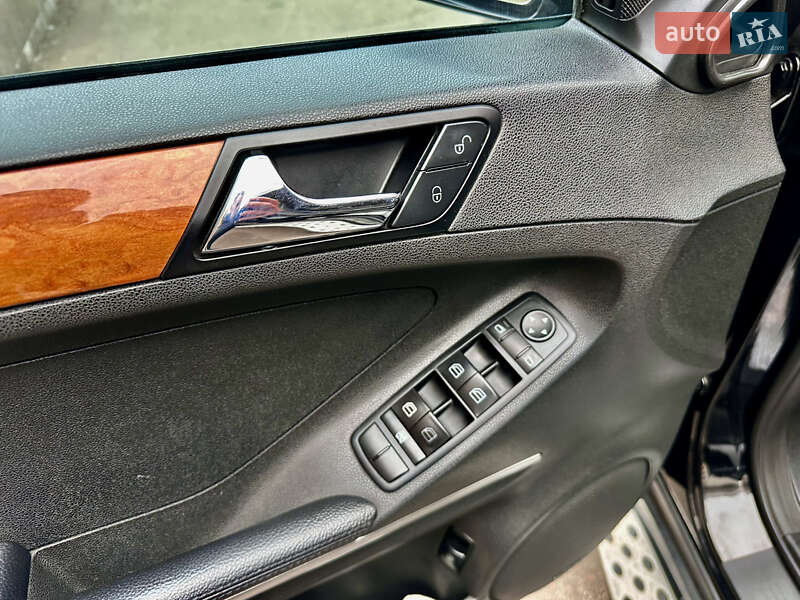 Позашляховик / Кросовер Mercedes-Benz M-Class 2008 в Одесі