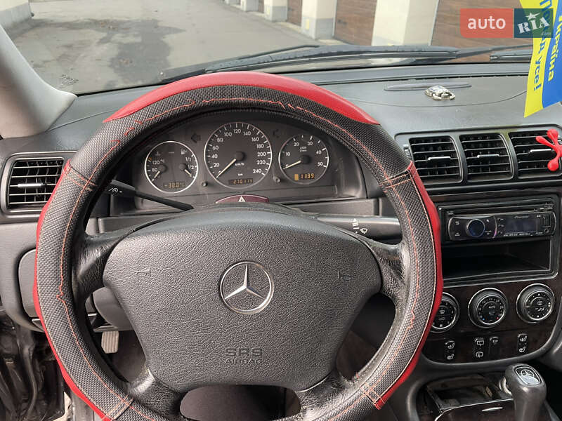 Внедорожник / Кроссовер Mercedes-Benz M-Class 2005 в Виннице