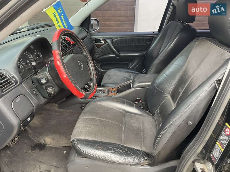 Внедорожник / Кроссовер Mercedes-Benz M-Class 2005 в Виннице