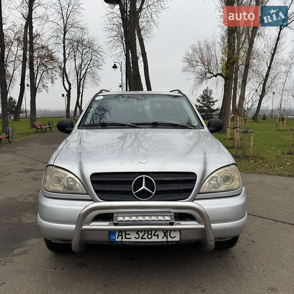 Внедорожник / Кроссовер Mercedes-Benz M-Class 2001 в Киеве